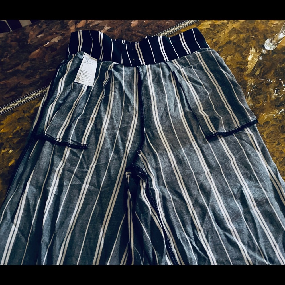 Pants - Picture 7 of 9